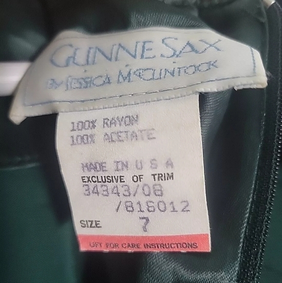 Vintage 80s Gunne Sax Green Velvet Midi Dress 7 Lace Bib Collar Flare Hem - Picture 12 of 12